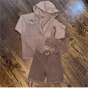 SKIMS OUTDOOR SET IN CAMEL | S